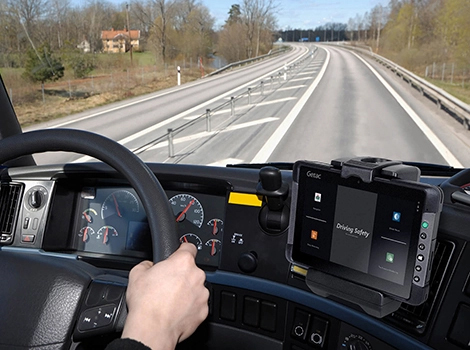 GETAC應用于長途物流車隊管理的加固計算機優選解決方案